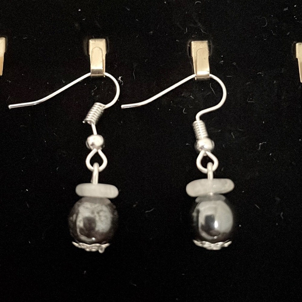 💗Dreaming in Paradise Hematite Moonstone Healing Earrings Protection